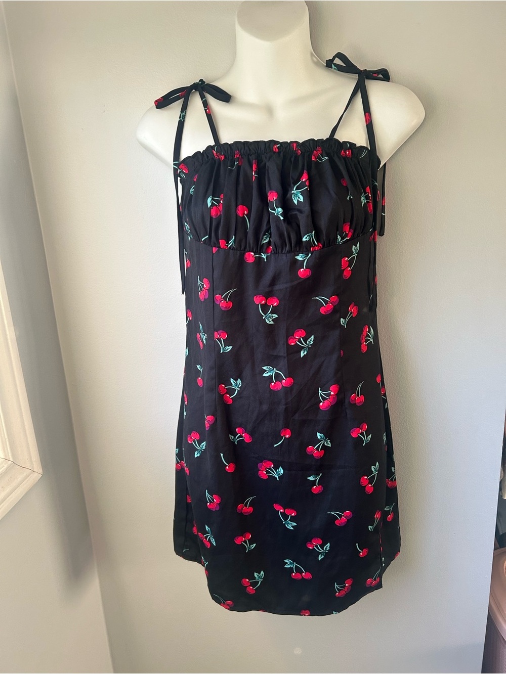 Black Cherry Print Tie-Strap Mini Dress Women’s Size S - Picture 5 of 13